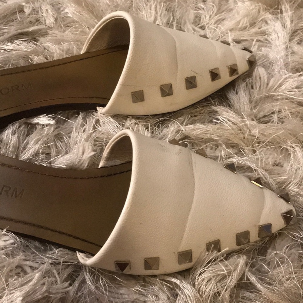 Pointed Slides💙 - Picture 4 of 4